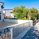 By The Sea - 23554 Vir
